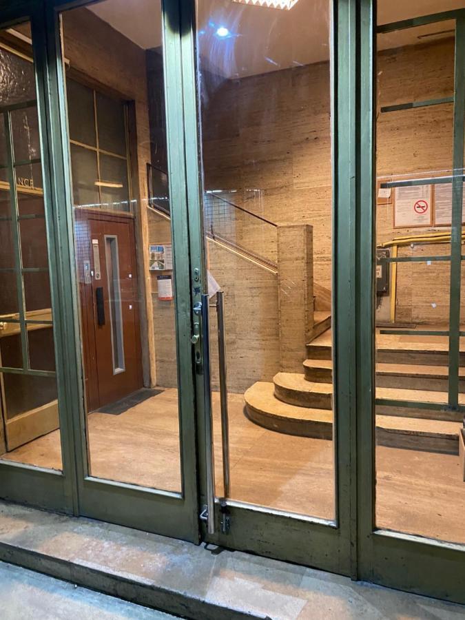 Parisi Flat Lejlighed Budapest Eksteriør billede